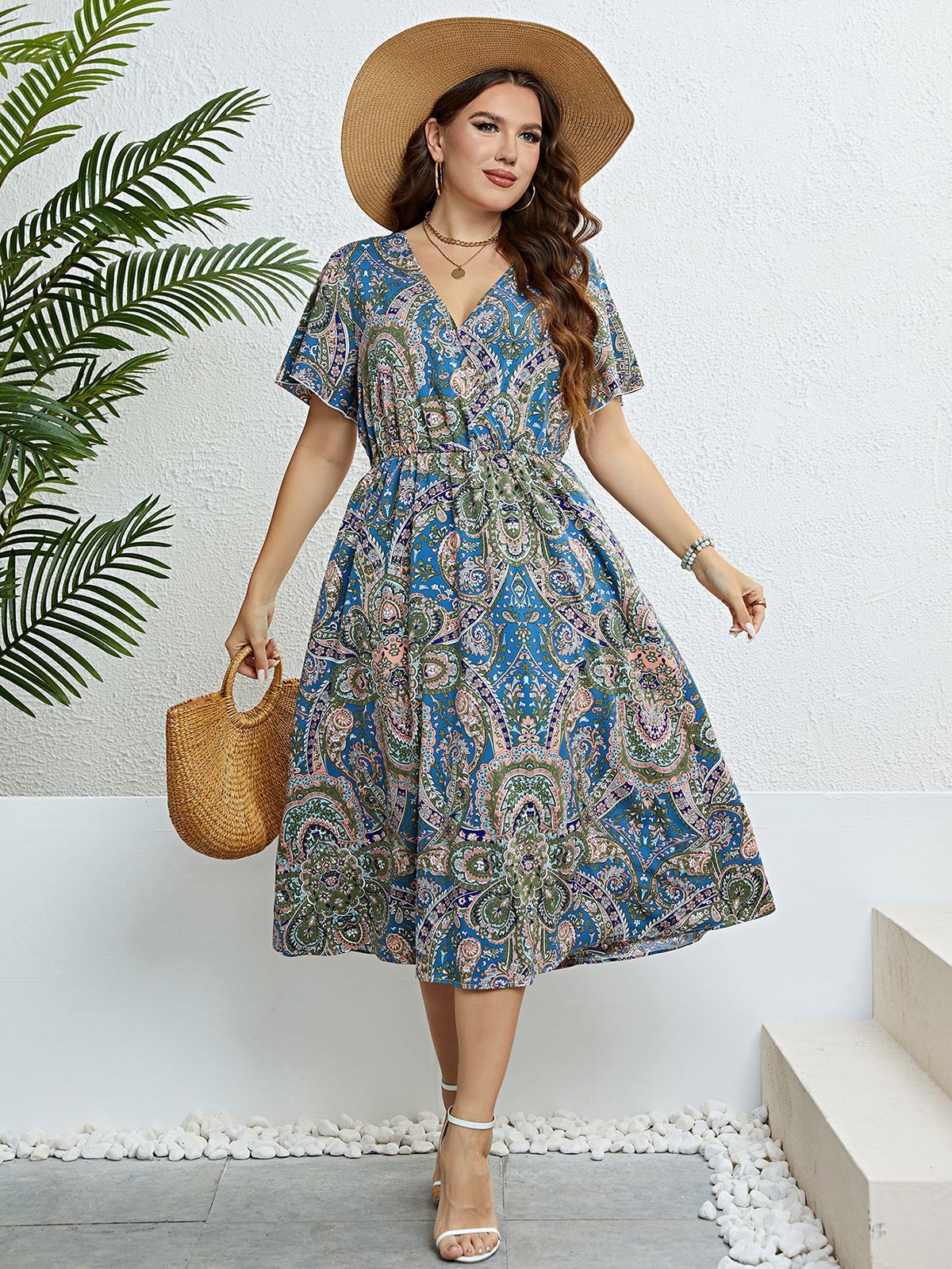 Summer V-neck Waist Trimming Fashion Slimming Dress For Women