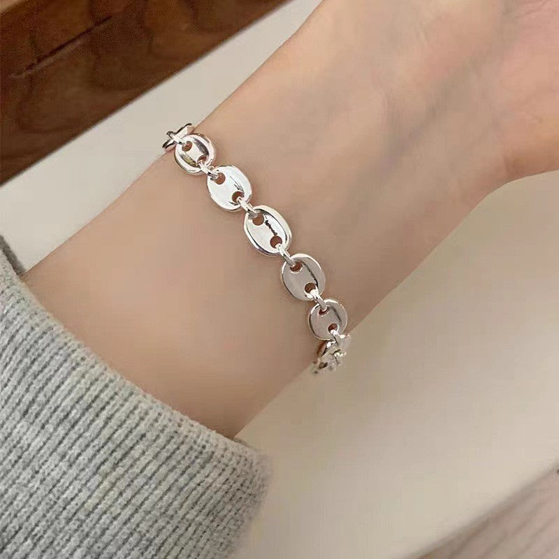 Simple Special-interest Design Hollow Heart-Shaped Bracelet